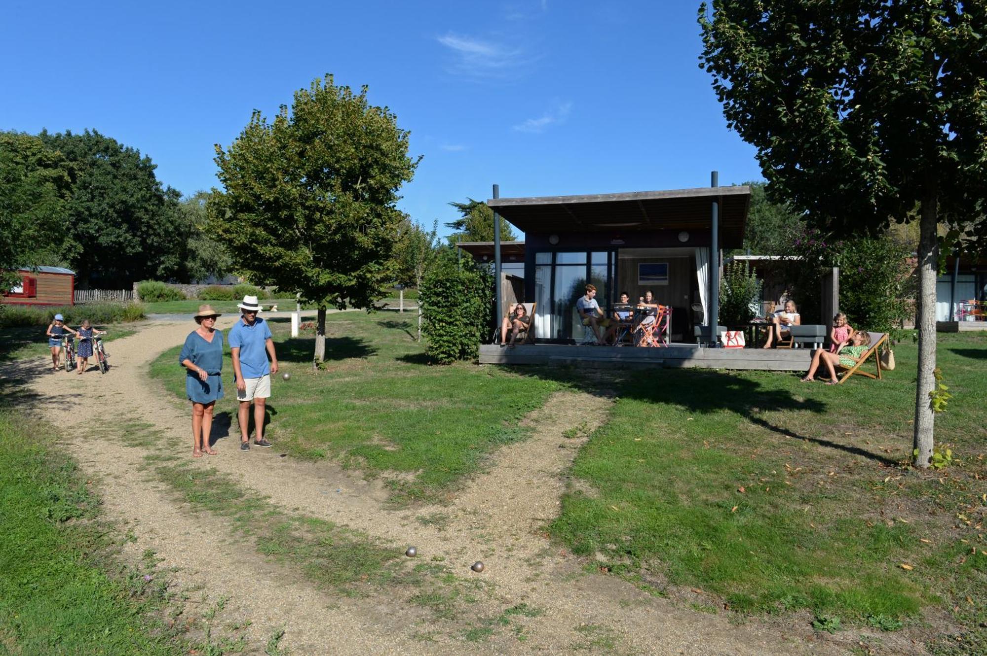 Les Roulottes&Cottages du Moulin Chenillé-Changé Extérieur photo