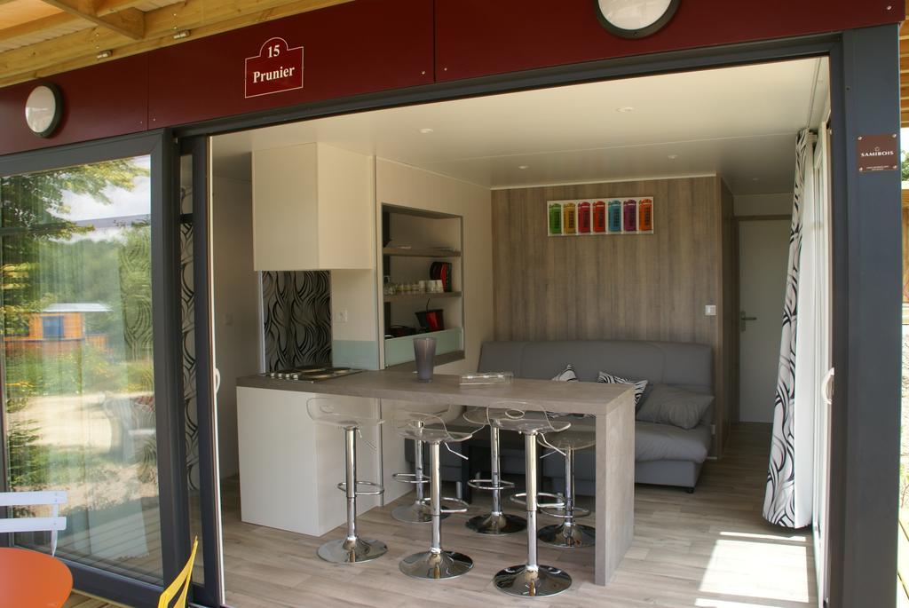 Les Roulottes&Cottages du Moulin Chenillé-Changé Chambre photo